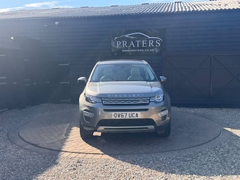 Used Land Rover Discovery Sport 2017 for sale - 78930428: Photo