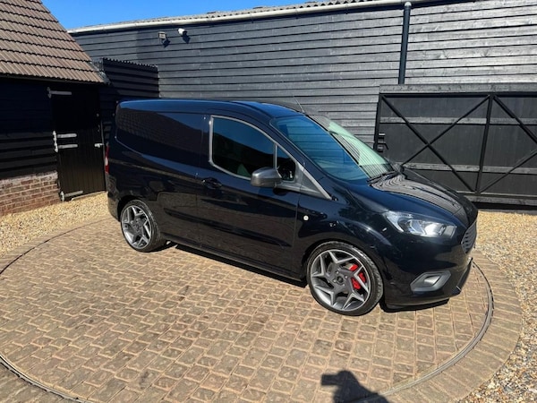 Used Ford Transit Courier 2023 for sale - 74423992: Photo 24