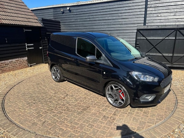 Used Ford Transit Courier 2023 for sale - 74423992: Photo 28