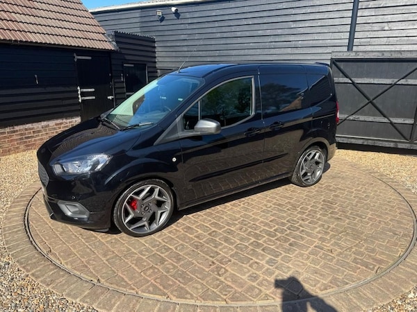 Used Ford Transit Courier 2023 for sale - 74423992: Photo 2