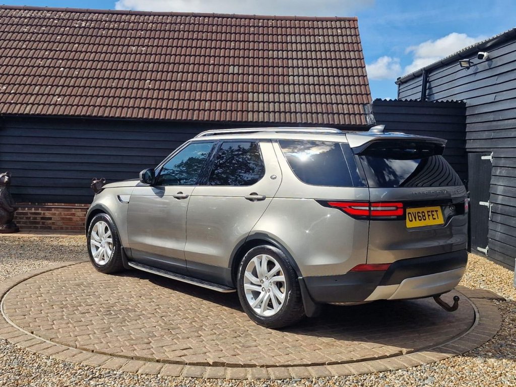 Used Land Rover Discovery 2018 for sale - 76098268: Photo 31