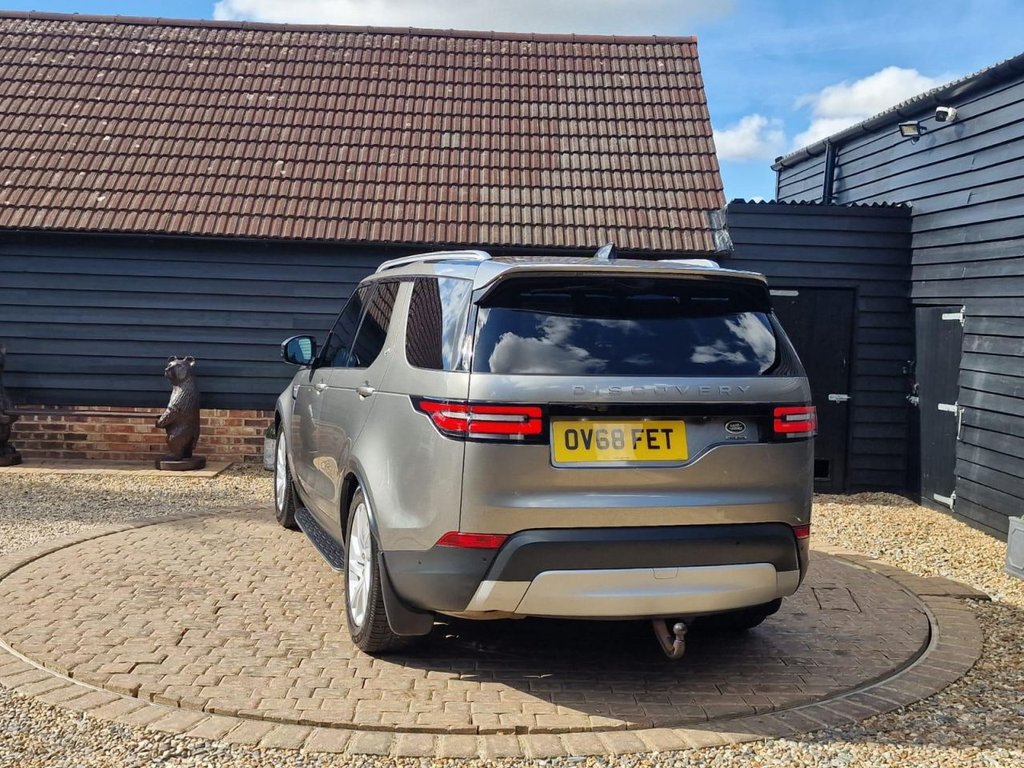 Used Land Rover Discovery 2018 for sale - 76098268: Photo 33