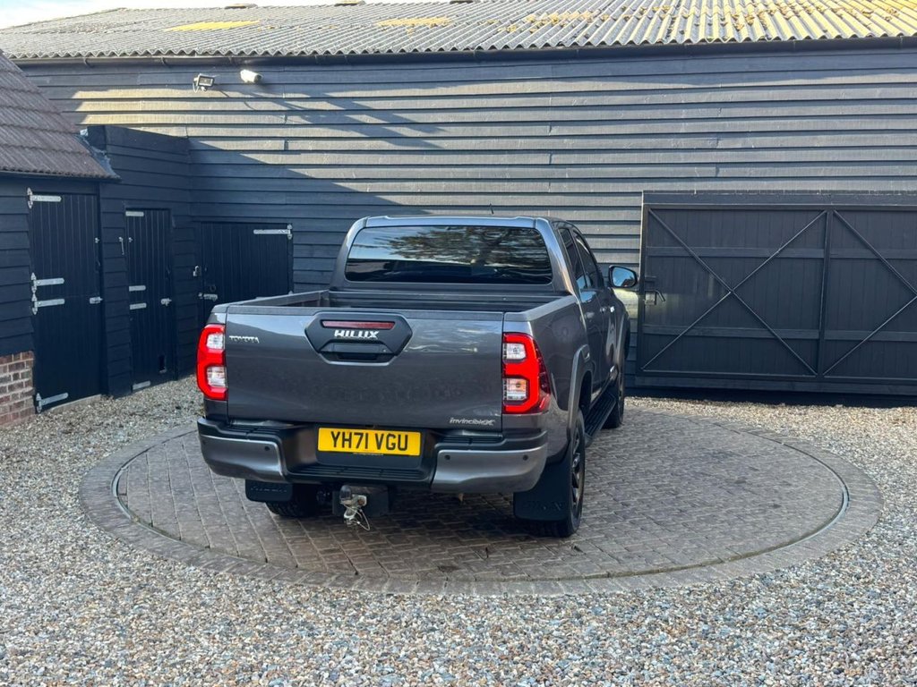 Used Toyota Hilux 2021 for sale - 76950306: Photo 24