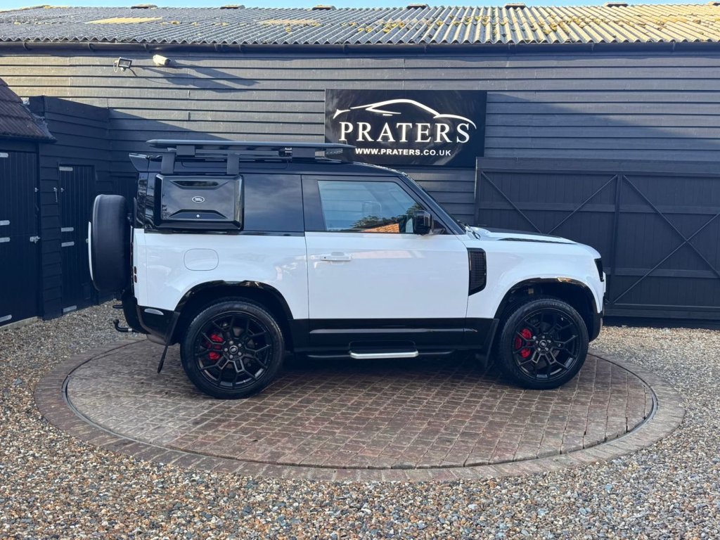 Used Land Rover Defender 2024 for sale - 77477409: Photo 7