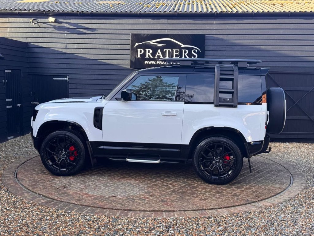 Used Land Rover Defender 2024 for sale - 77477409: Photo 8