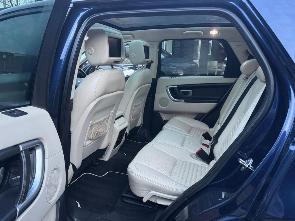 Used Land Rover Discovery Sport 2015 for sale - 76574768: Photo 16