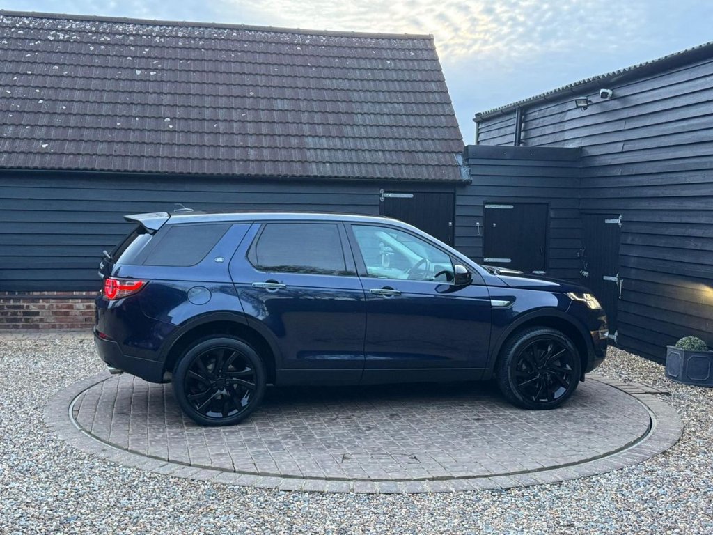Used Land Rover Discovery Sport 2015 for sale - 76574768: Photo 23