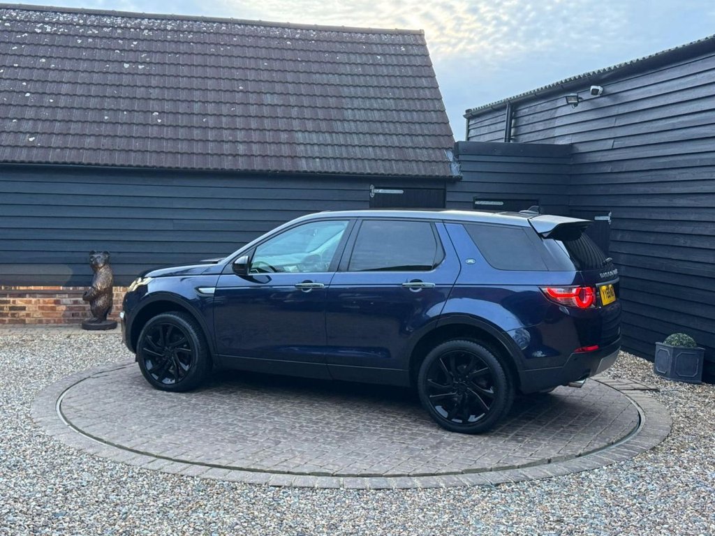 Used Land Rover Discovery Sport 2015 for sale - 76574768: Photo 26