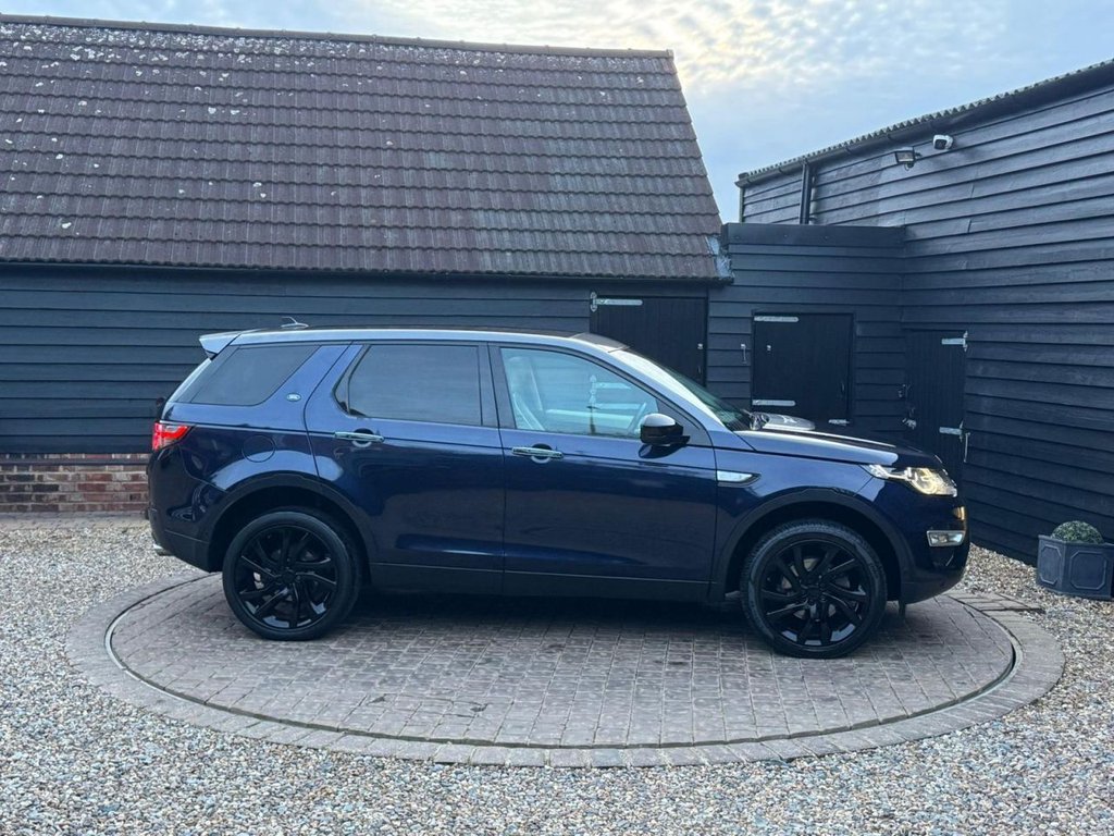 Used Land Rover Discovery Sport 2015 for sale - 76574768: Photo 5