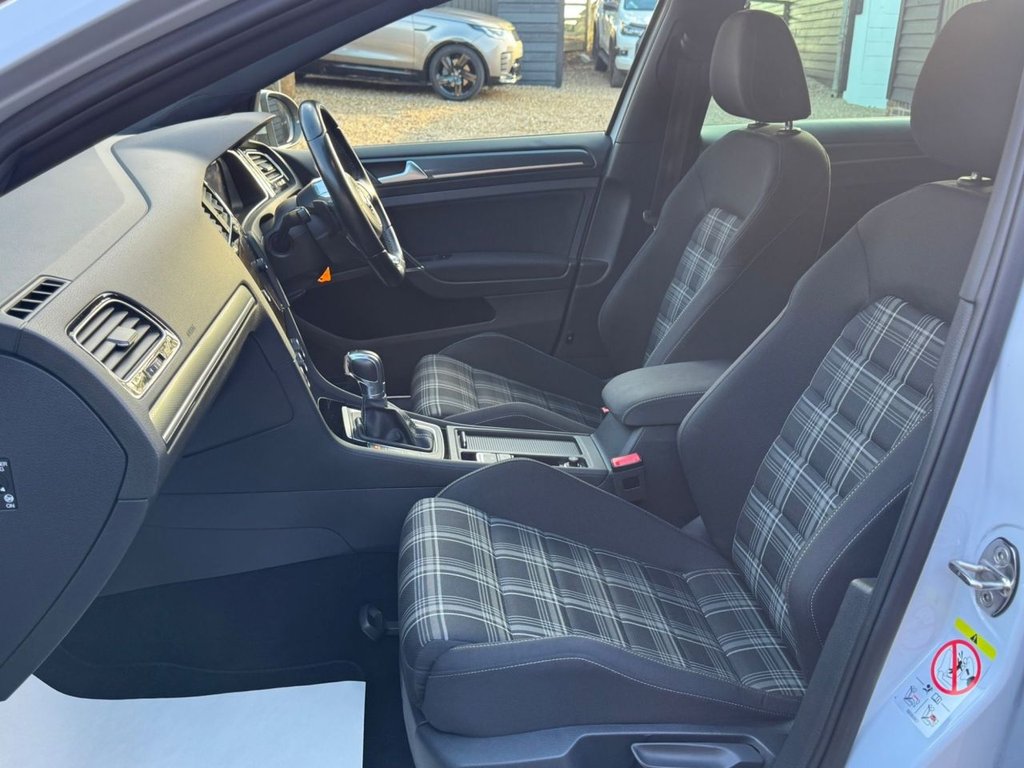 Used Volkswagen Golf 2017 for sale - 77239333: Photo 11