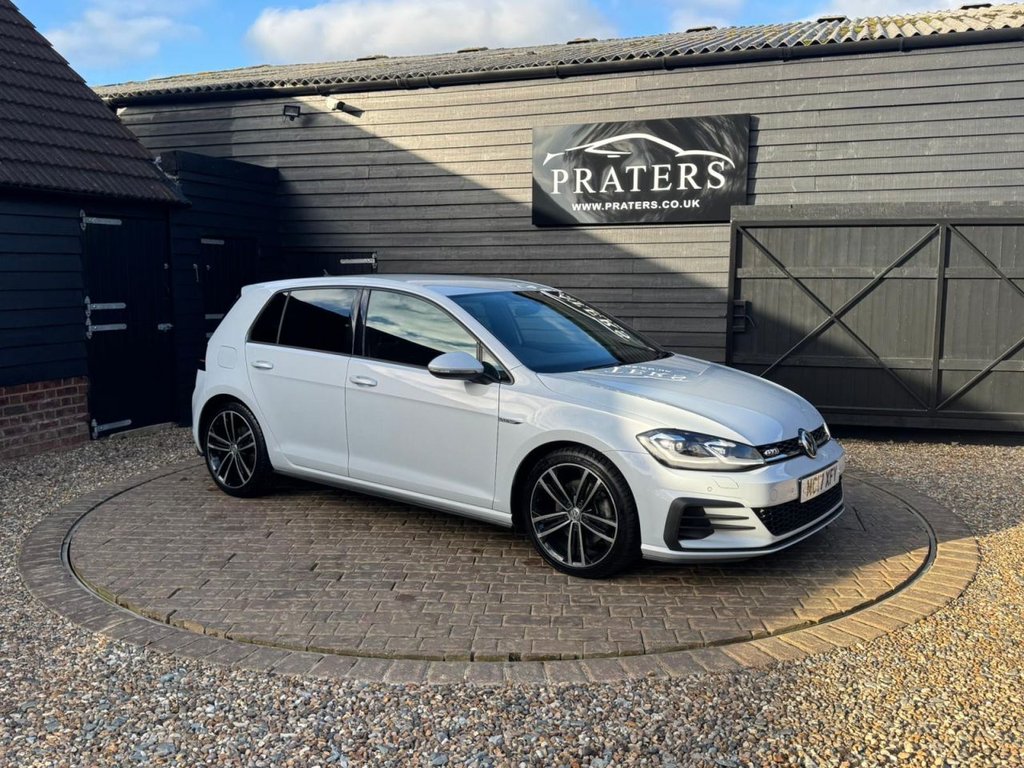 Used Volkswagen Golf 2017 for sale - 77239333: Photo 23