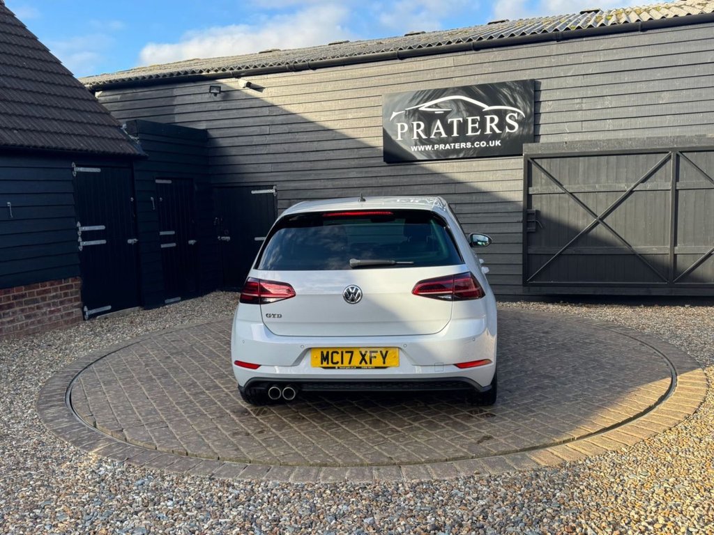 Used Volkswagen Golf 2017 for sale - 77239333: Photo 5