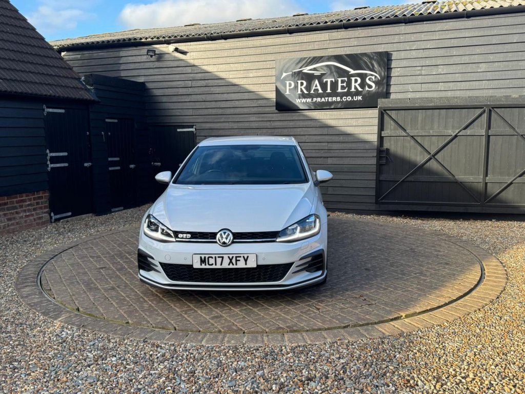 Used Volkswagen Golf 2017 for sale - 77239333: Photo 6