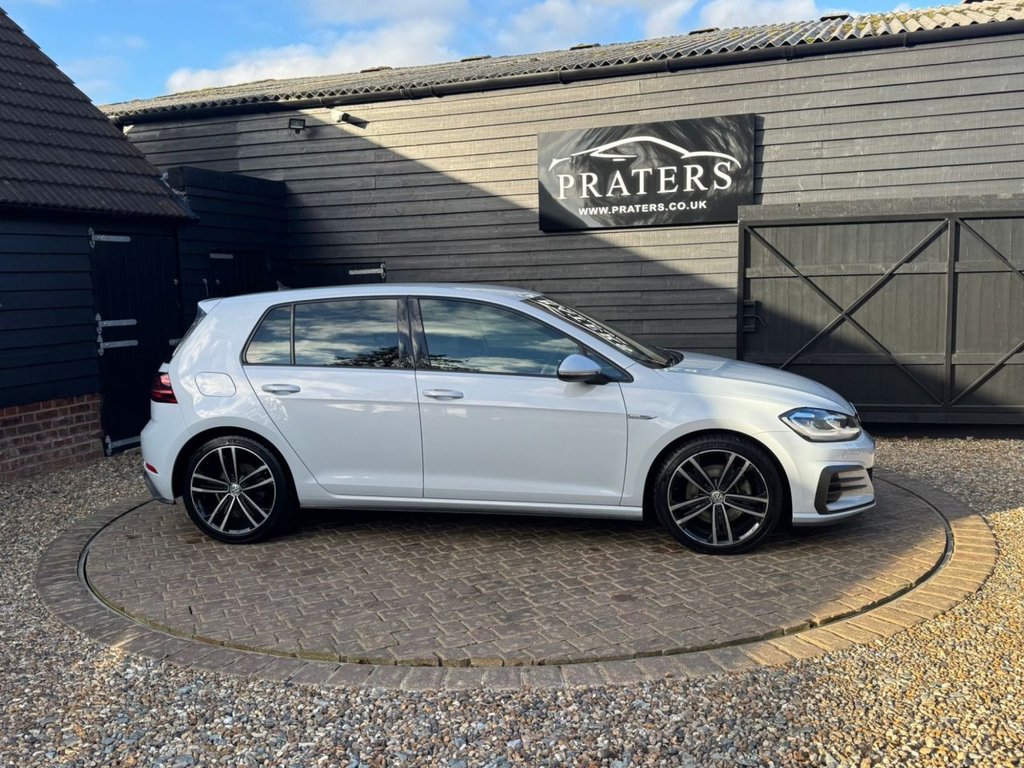 Used Volkswagen Golf 2017 for sale - 77239333: Photo 7