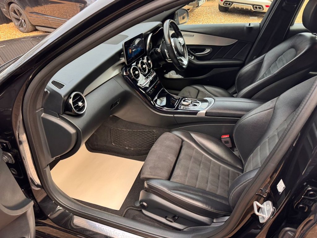 Used Mercedes-Benz C Class 2019 for sale - 77971543: Photo 10