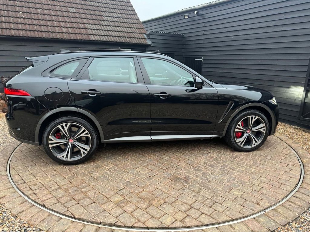 Used Jaguar F-Pace 2019 for sale - 76274064: Photo 6
