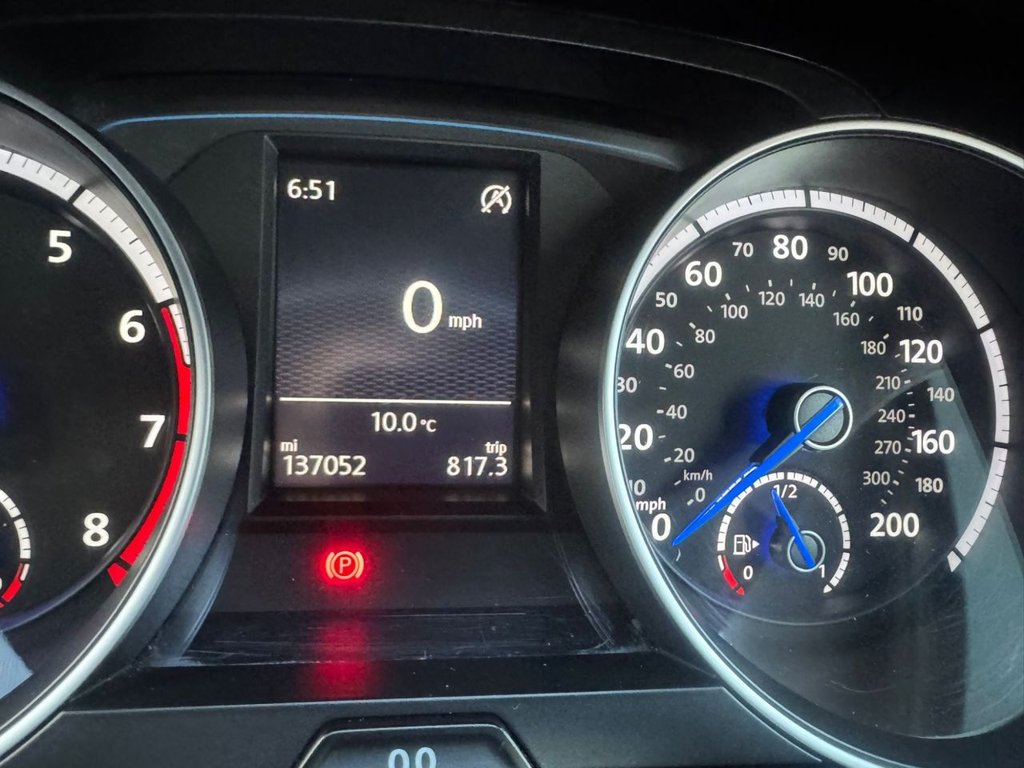 Used Volkswagen Golf 2015 for sale - 77647913: Photo 11