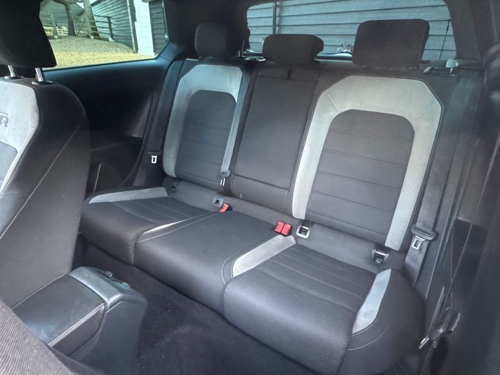 Used Volkswagen Golf 2015 for sale - 77647913: Photo 14