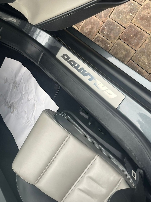 Used Lamborghini Gallardo 2011 for sale - 75122028: Photo 23