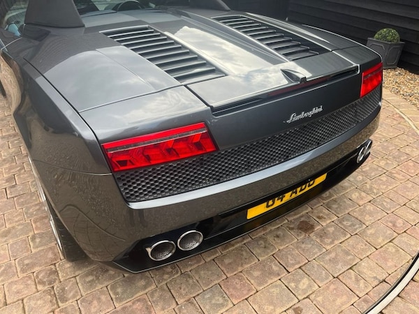 Used Lamborghini Gallardo 2011 for sale - 75122028: Photo 9
