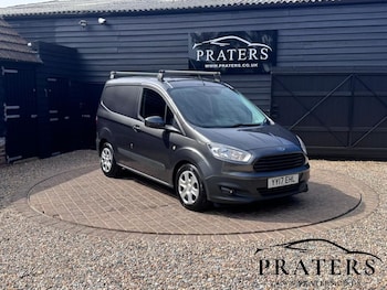 Used Ford Transit Courier 2017 for sale - 78458718: Photo