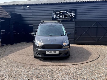 Used Ford Transit Courier 2017 for sale - 78458718: Photo