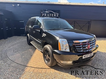 Used Cadillac Escalade 2015 for sale - 78688855: Photo