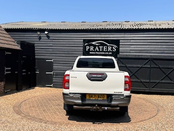 Used Toyota Hilux 2021 for sale - 79059127: Photo