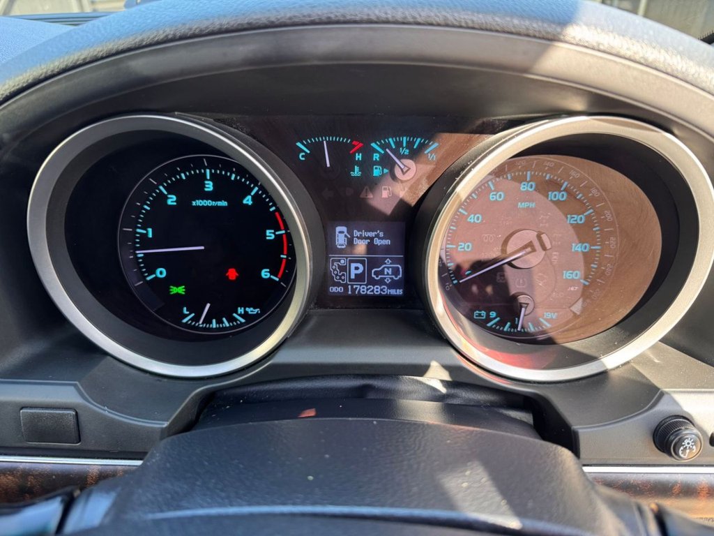 Used Toyota Land Cruiser 2010 for sale - 77978951: Photo 11