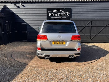 Used Toyota Land Cruiser 2010 for sale - 77978951: Photo