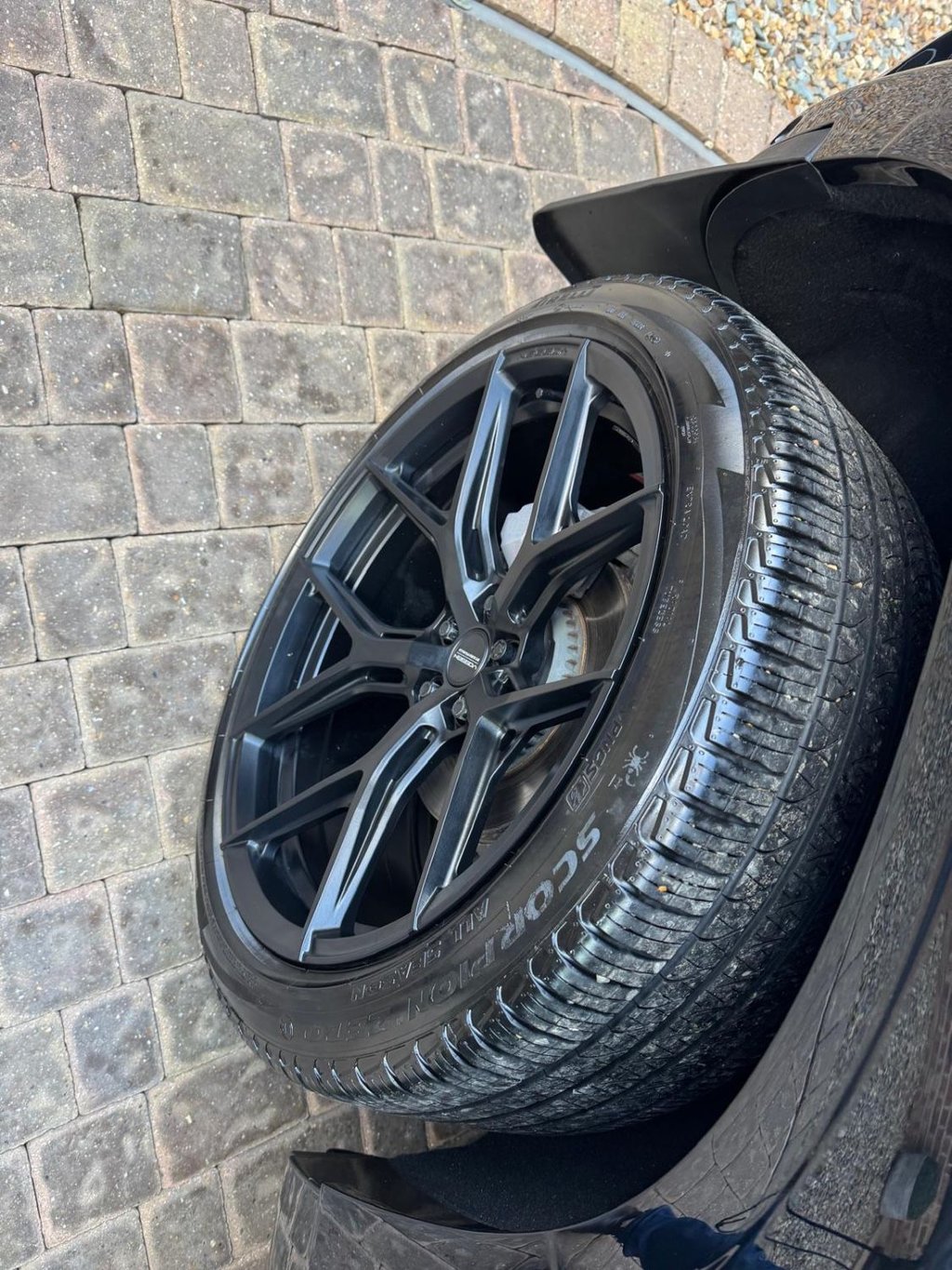 Used Land Rover Defender 2023 for sale - 78044456: Photo 30