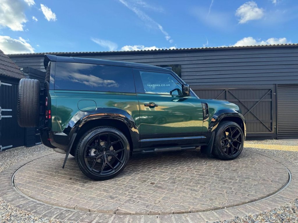 Used Land Rover Defender 2023 for sale - 78044456: Photo 36