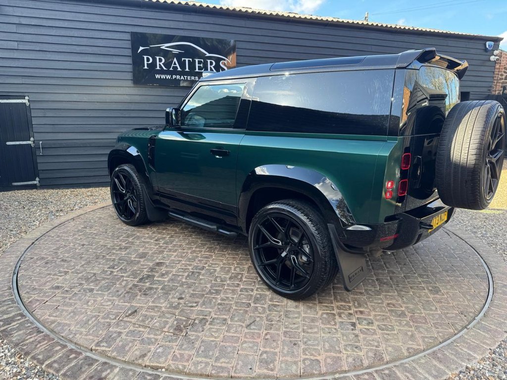 Used Land Rover Defender 2023 for sale - 78044456: Photo 42