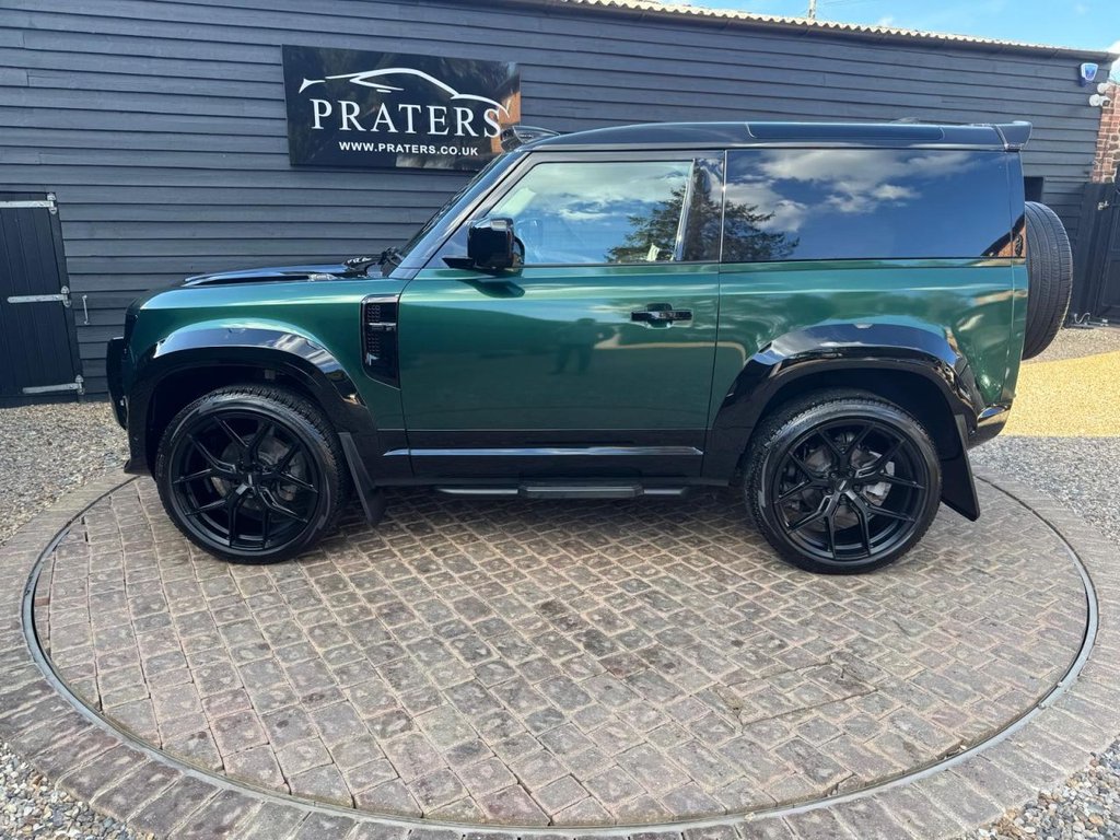 Used Land Rover Defender 2023 for sale - 78044456: Photo 48