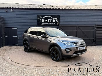 Used Land Rover Discovery Sport 2018 for sale - 79828872: Photo
