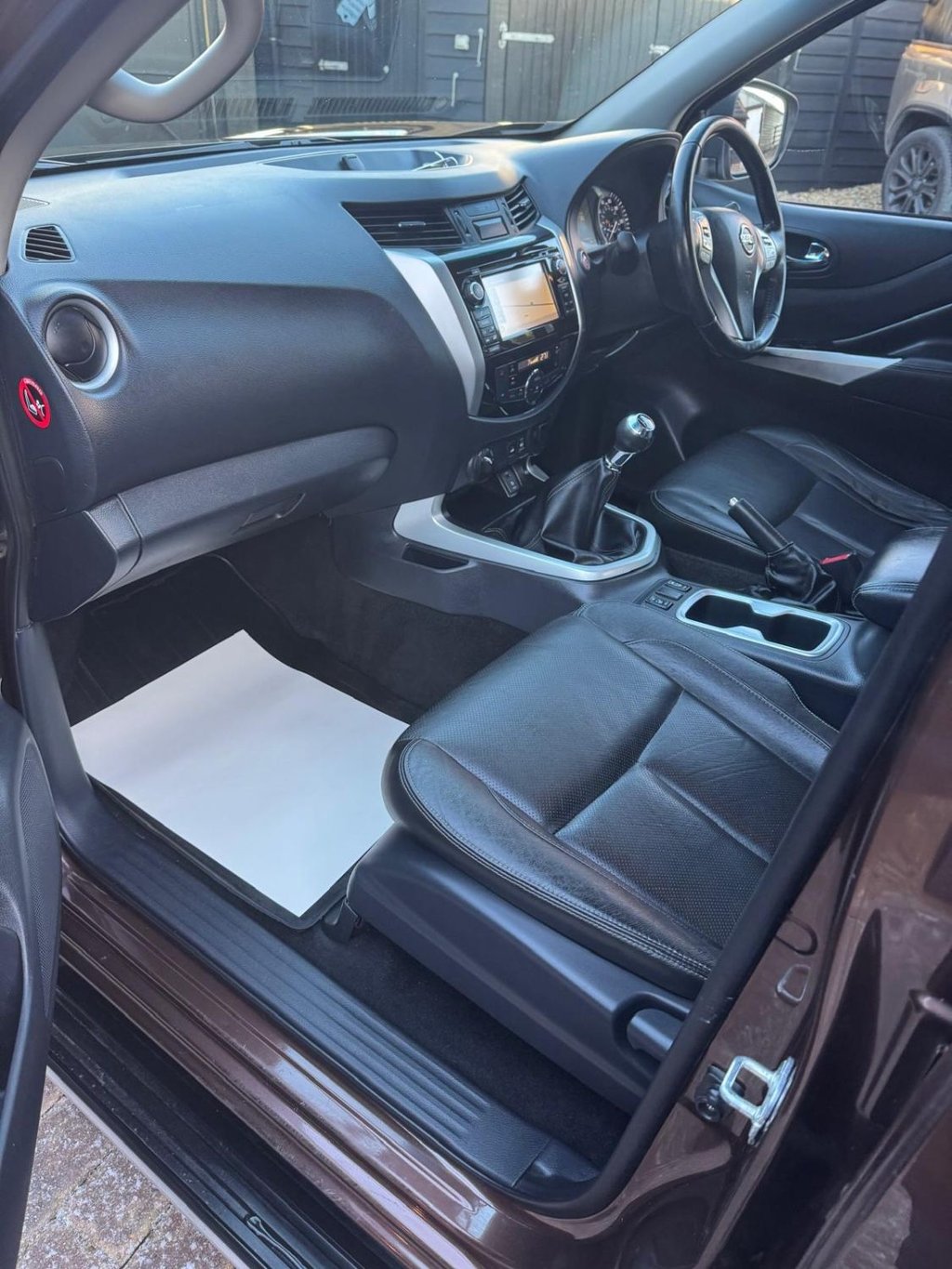 Used Nissan Navara 2017 for sale - 77096409: Photo 12