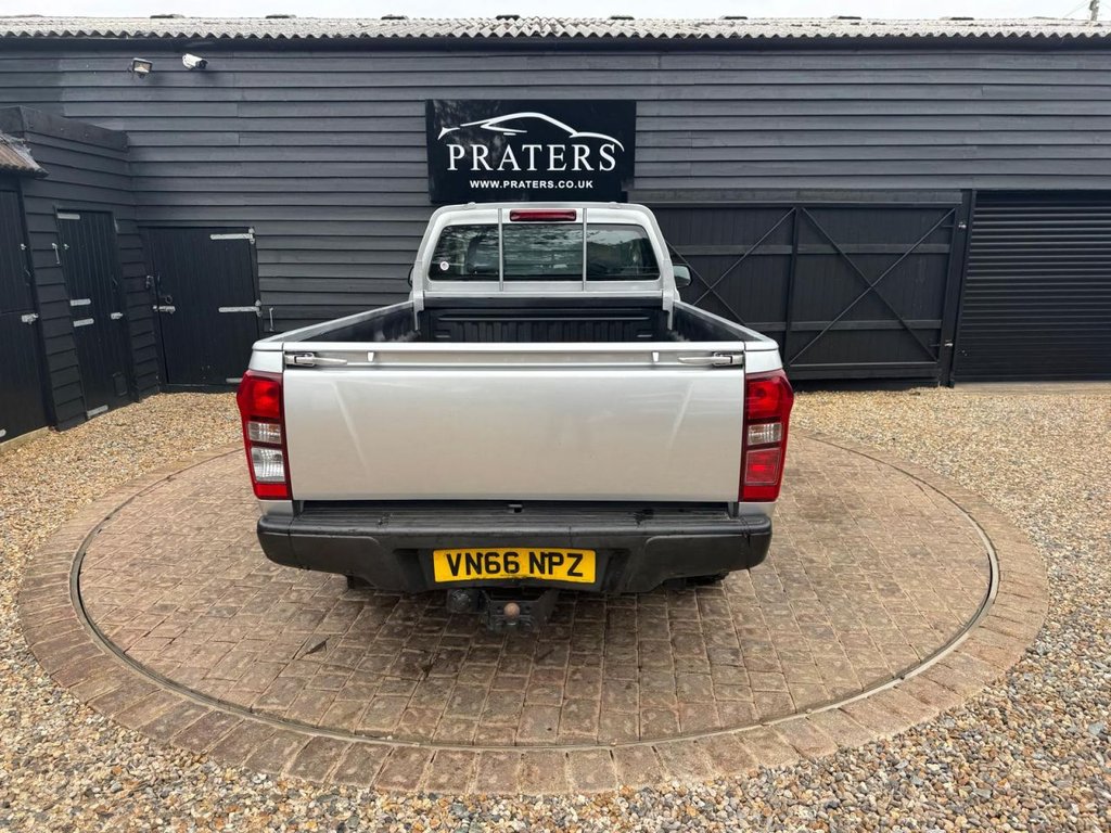 Used Isuzu D-Max 2016 for sale - 78056310: Photo 3