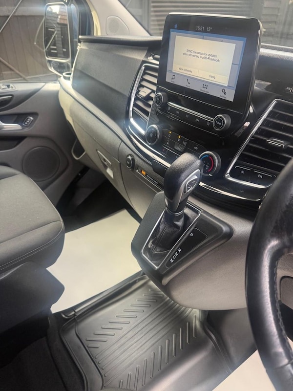 Used Ford Transit Custom 2019 for sale - 74547909: Photo 11