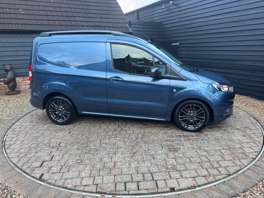 Used Ford Transit Courier 2022 for sale - 76459312: Photo 18