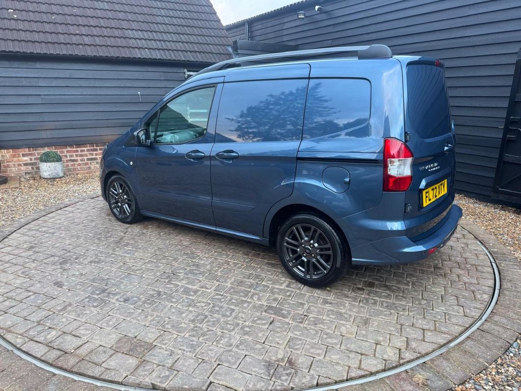 Used Ford Transit Courier 2022 for sale - 76459312: Photo 4