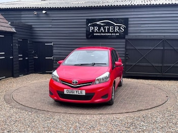 Used Toyota Yaris 2011 for sale - 78671964: Photo