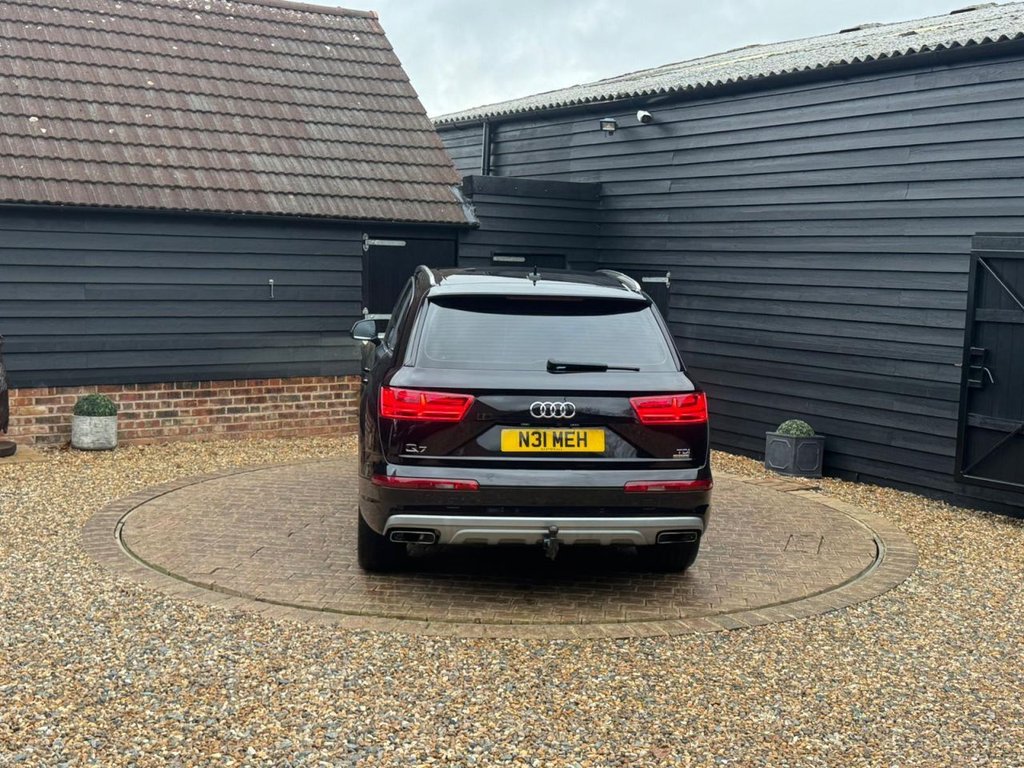 Used Audi Q7 2015 for sale - 76570074: Photo 4