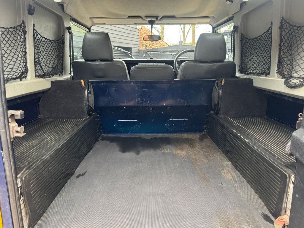 Used Land Rover Defender 2003 for sale - 77967696: Photo 14