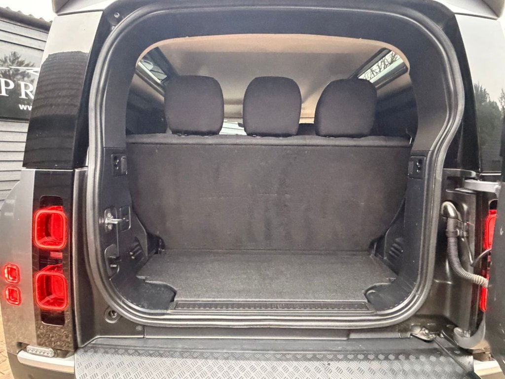 Used Land Rover Defender 2021 for sale - 77239327: Photo 16