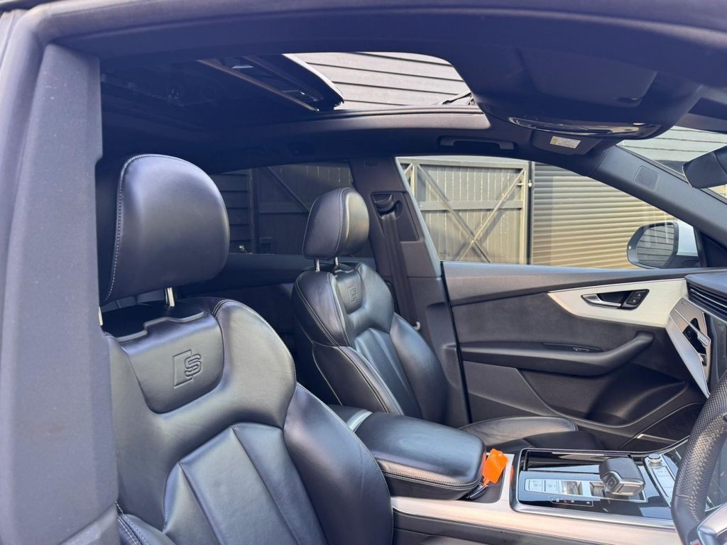 Used Audi Q8 2020 for sale - 77477520: Photo 10