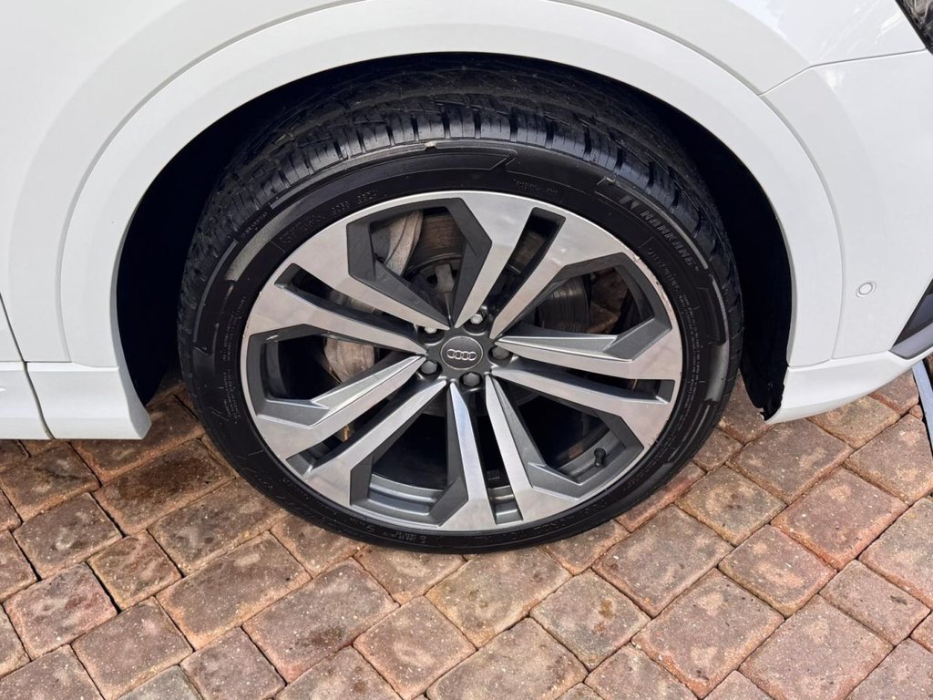 Used Audi Q8 2020 for sale - 77477520: Photo 20