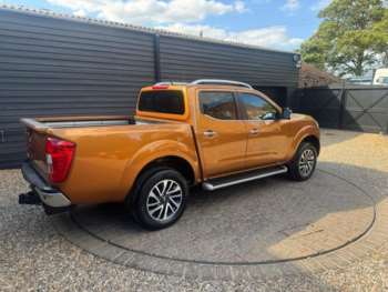 Used Nissan Navara 2016 for sale - 74889703: Photo