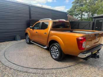 Used Nissan Navara 2016 for sale - 74889703: Photo
