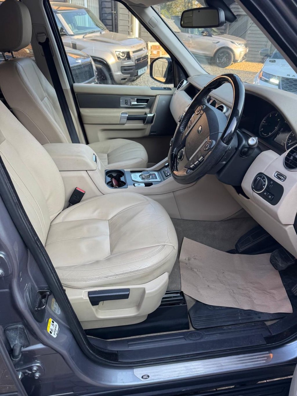 Used Land Rover Discovery 2011 for sale - 77959778: Photo 10