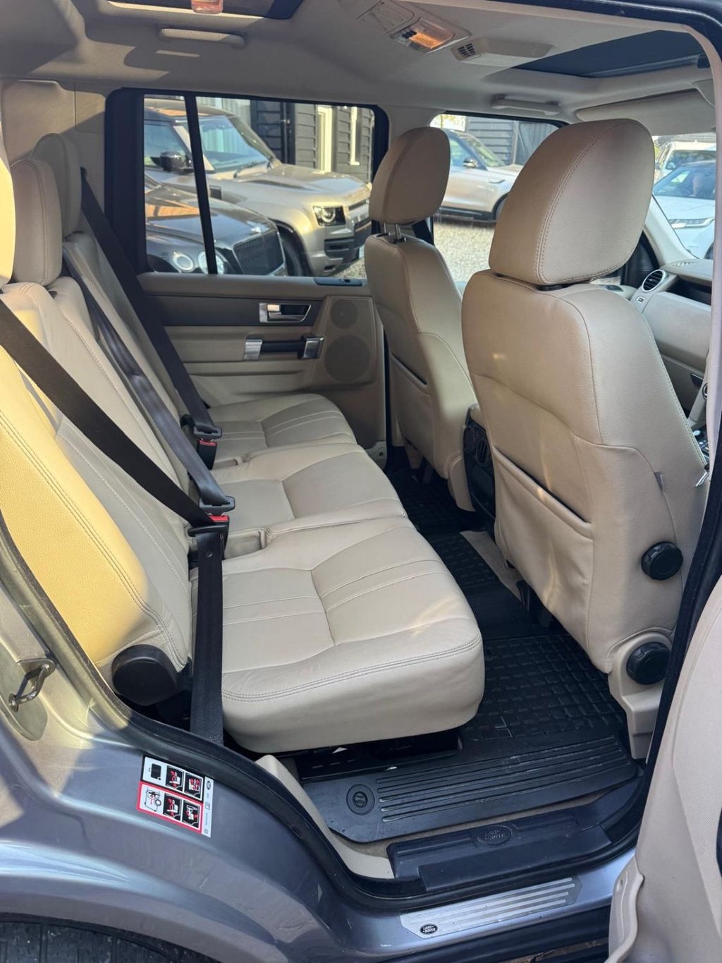 Used Land Rover Discovery 2011 for sale - 77959778: Photo 13